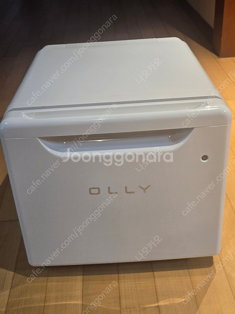 OLLY 올리 냉장고 팝니다.--0