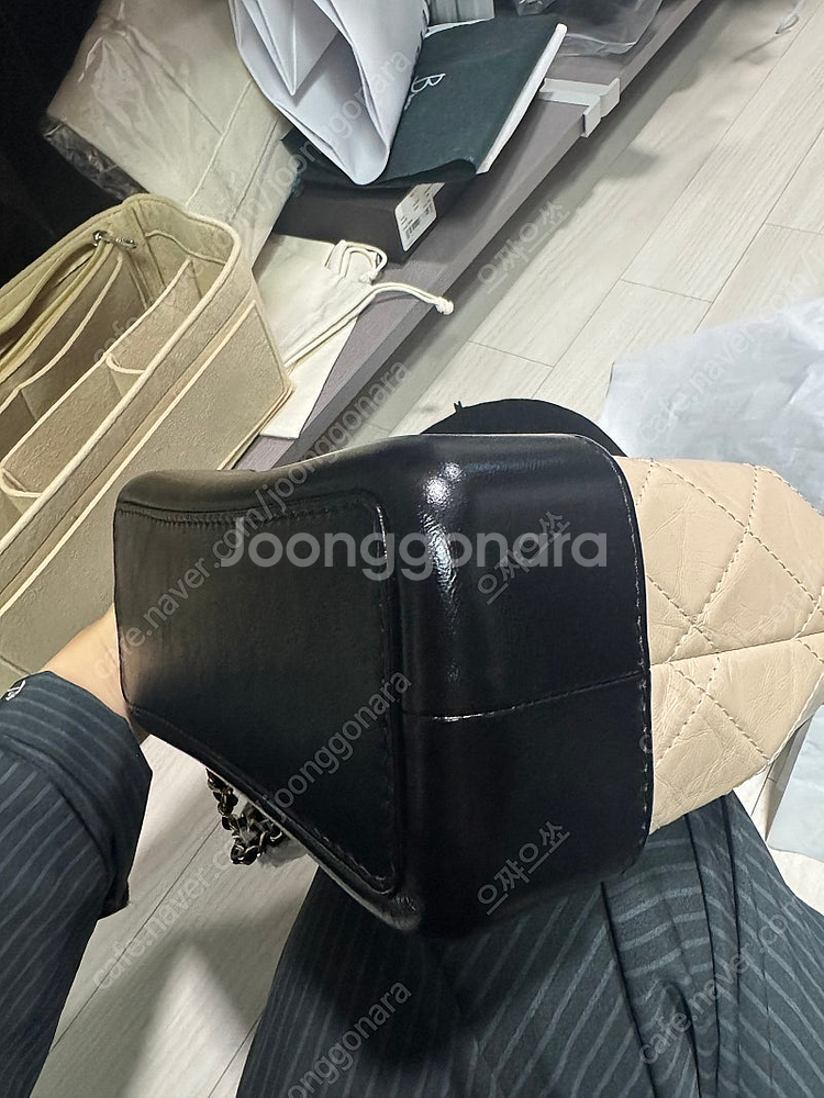 샤넬 가브리엘백팩 베이지 새상품--2