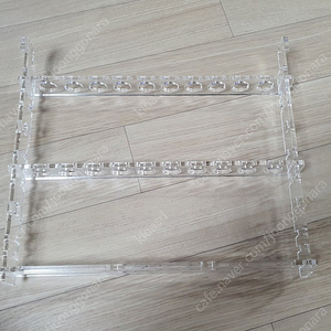 아크릴 개운죽 거치대+수경재배포트 팝니다.