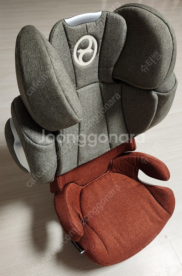 싸이벡스 주니어 카시트 cybex solution q2-fix PLUS 팝니다.--0