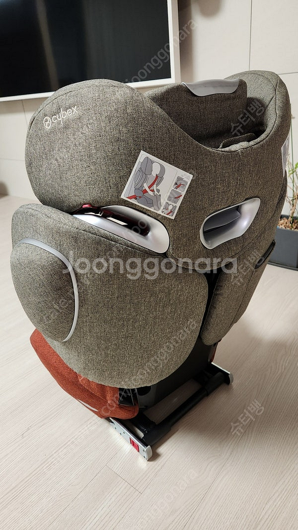 싸이벡스 주니어 카시트 cybex solution q2-fix PLUS 팝니다.--4