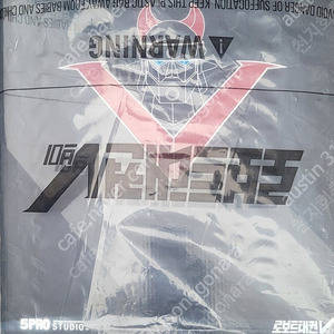 오프로 스튜디오 미개봉 슈퍼태권브이, 84태권브이 외 판매중입니다. (앱채팅 거의 안봐요.)