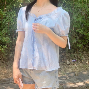 오트앤드 튤립 블라우스 소라색 러체 love frill blouse 셔츠