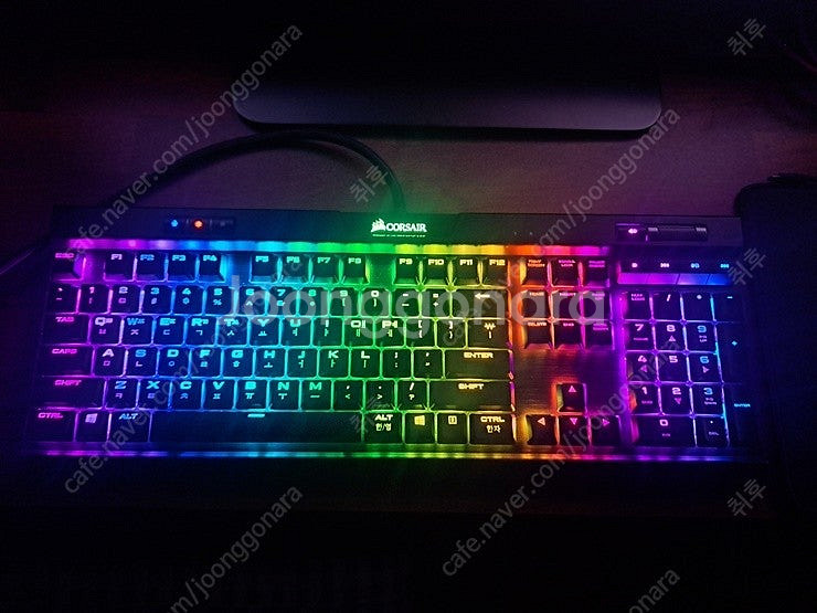 커세어 키보드 K70 RGB MK2 LP 팝니다--1