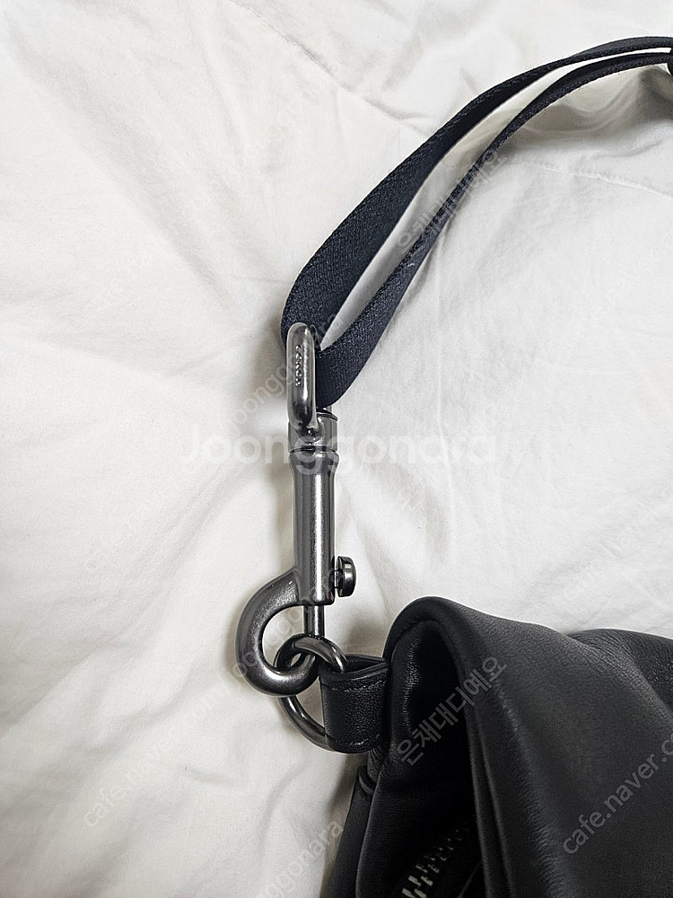 코치 가죽토트백 팝니다--3