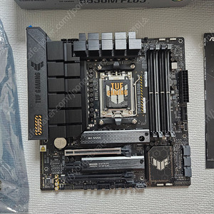 ASUS TUF Gaming B650M-PLUS STCOM 팝니다.