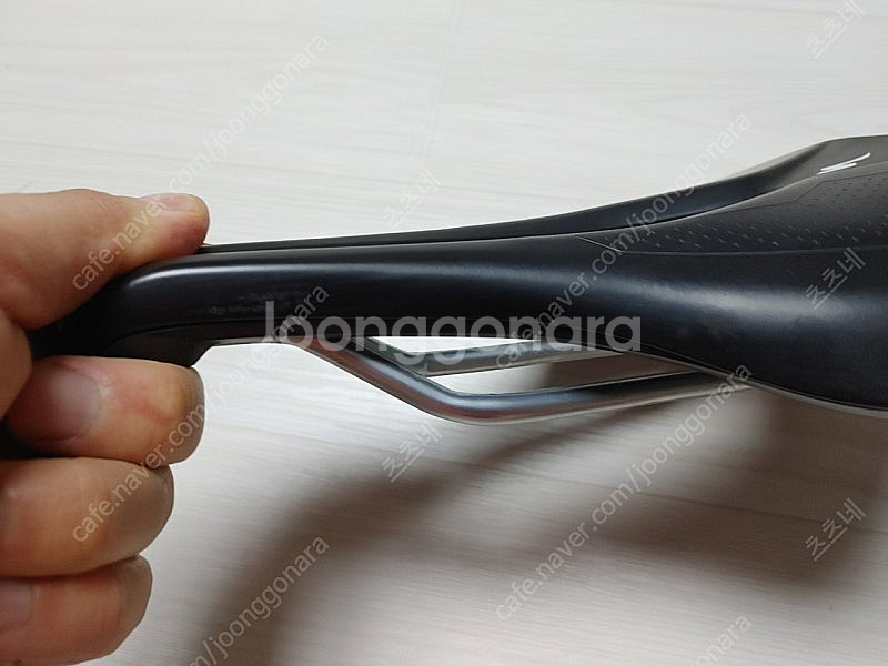 스페셜라이즈드 파워 콤프 안장 143 미리 팝니다.(택...--6