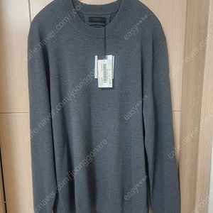 [XL]질스튜어트뉴욕 23fw 캐시미어 라운드 니트 다크그레이 새상품