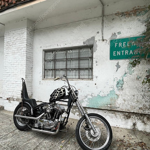 할리데이비슨 88년식 883 스포스터 리지드 쵸퍼 판매글