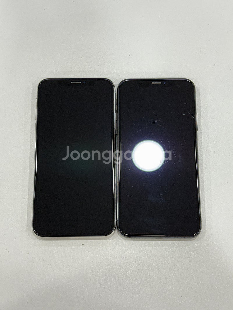 아이폰X 실버, 스페이스그레이 256기가 재고 여러대 판매합니다^^--1