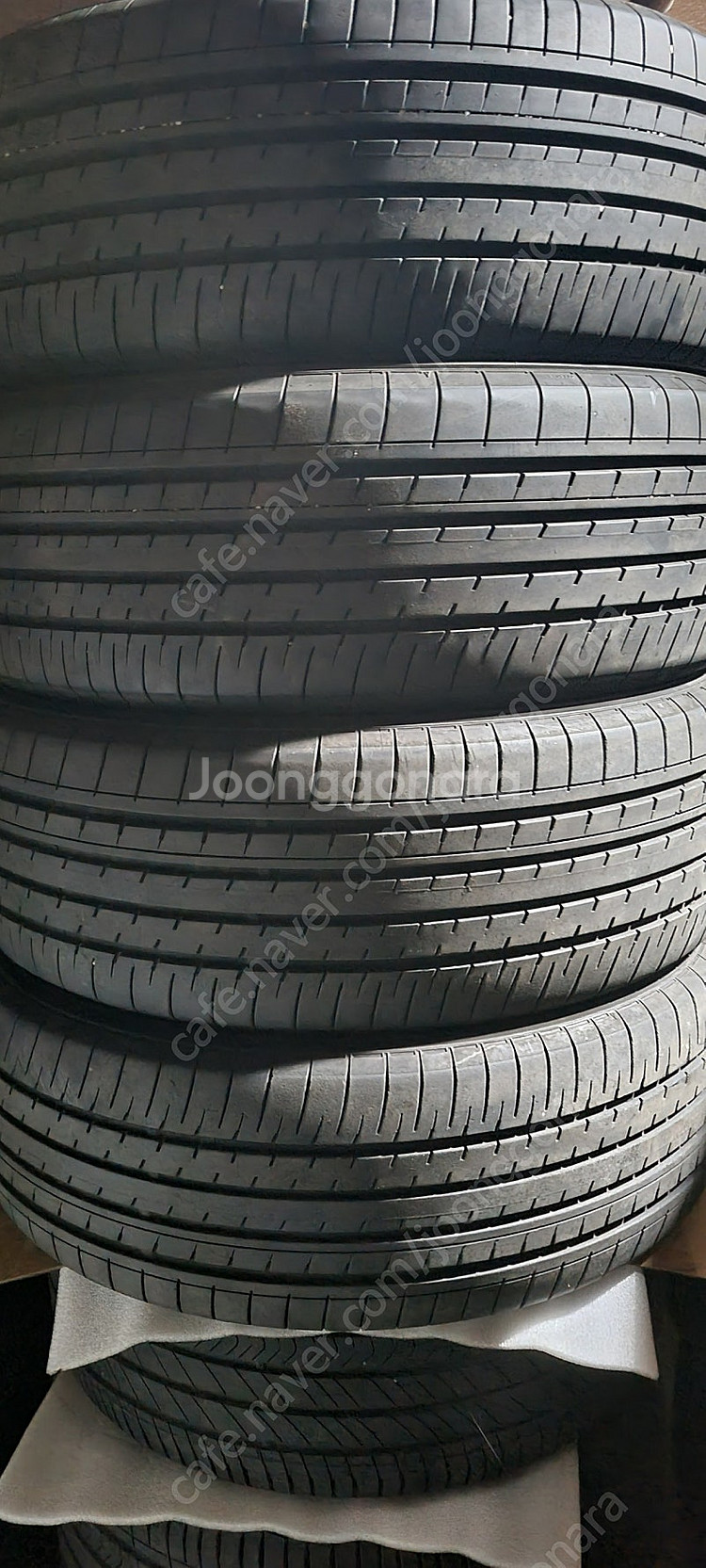 235 55 19요코하마중고타이어한대분팝니다--5