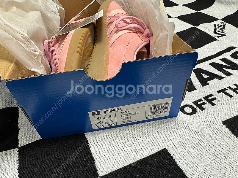 아디다스 버뮤다 핑크 225사이즈--7