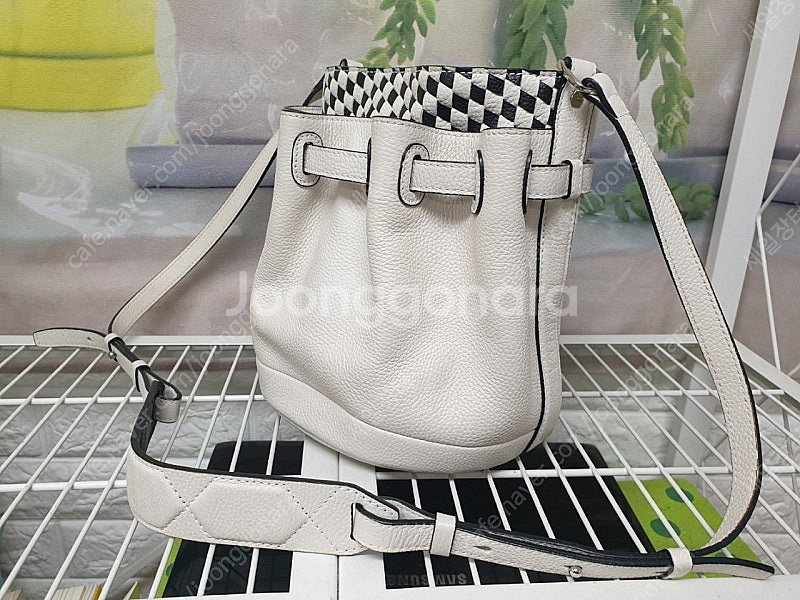 금강 브루노말리 천연소가죽 여성가방 소형 여성크로스백 GB14--1