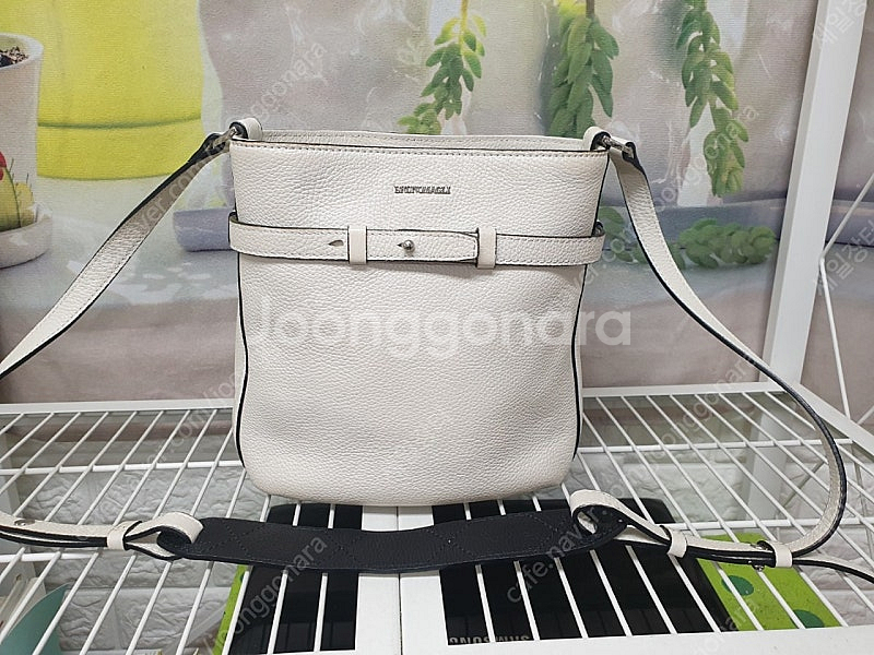 금강 브루노말리 천연소가죽 여성가방 소형 여성크로스백 GB14--2