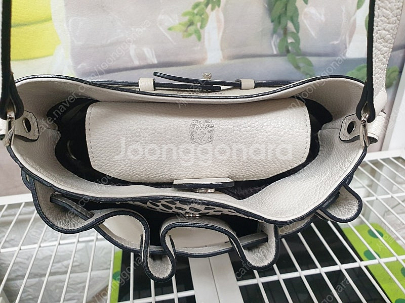 금강 브루노말리 천연소가죽 여성가방 소형 여성크로스백 GB14--4