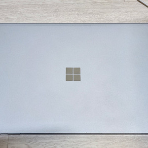 서피스북3 15인치 i7 16GB 256GB 외장그래픽포함 / 필기가능