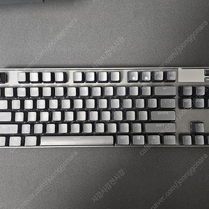 APEX PRO TKL 2023 래피드트리거 키보드 판매합니다 (풀박스)