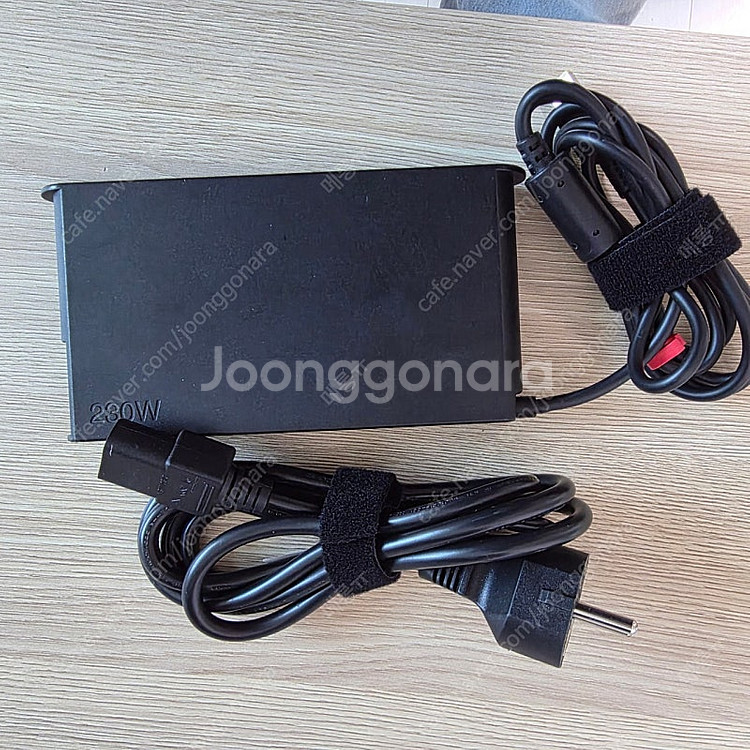 레노버 230W 슬림팁 충전기 어댑터 판매합니다--0