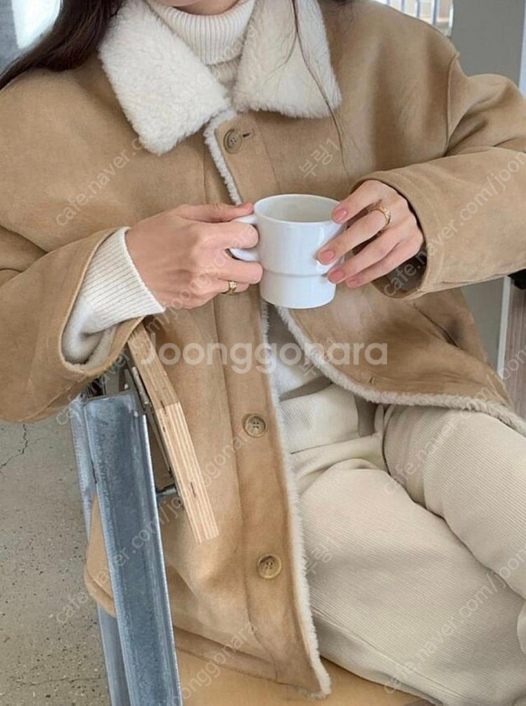 뮤렛 스너글 리버시블 무스탕--2