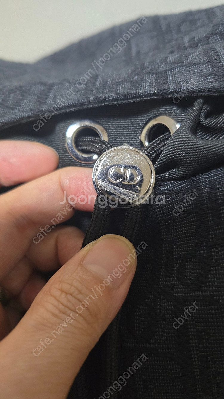 디올 오블리크 8플랩 백팩--3