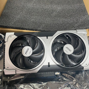 MSI 지포스 RTX 5060 Ti 벤투스 2X OC 플러스 D7 16GB RTX5060TI 16GB 5060TI RTX