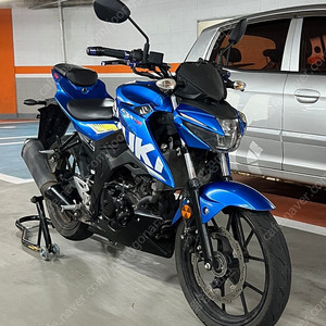 18년식 스즈키 GSX-S125 스페셜 카울 오토바이 판매합니다 스쿠터