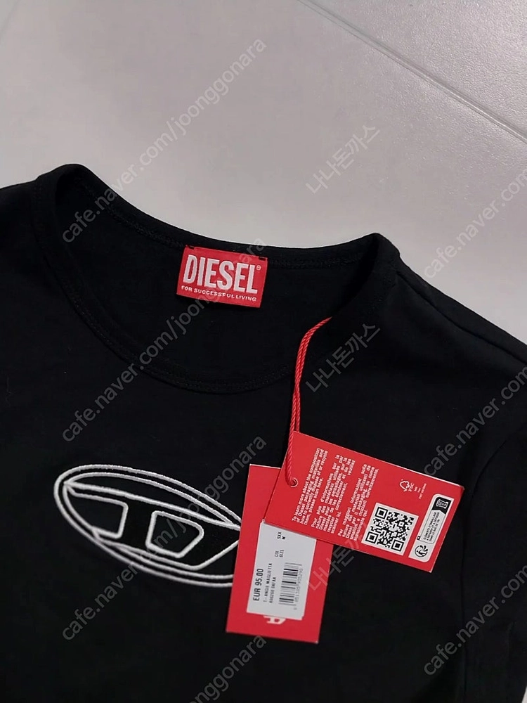 텍달린새거 Diesel 여성 반팔 티셔츠 M 이미지