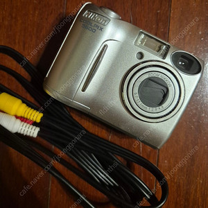 니콘 E5600 빈티지 디지털 카메라