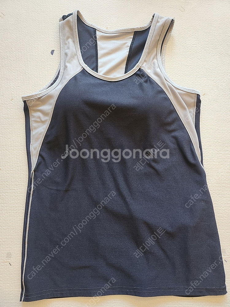 나이키 뉴발란스 여성 브라탑 운동복 민소매 나시 90 m--4