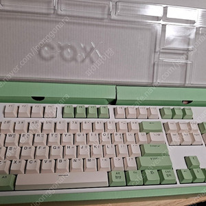 COX CY104 RGB 게이트론 게이밍 기계식 키보드 그린 (황축) 판매합니다.