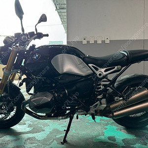 Bmw 알나인티 노멀 21년식 r9t