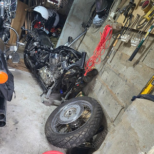 쉐도우750 부품차입니다