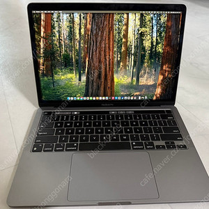 맥북프로 M1 13인치 기본형 판매합니다(8GB , 256GB SSD)