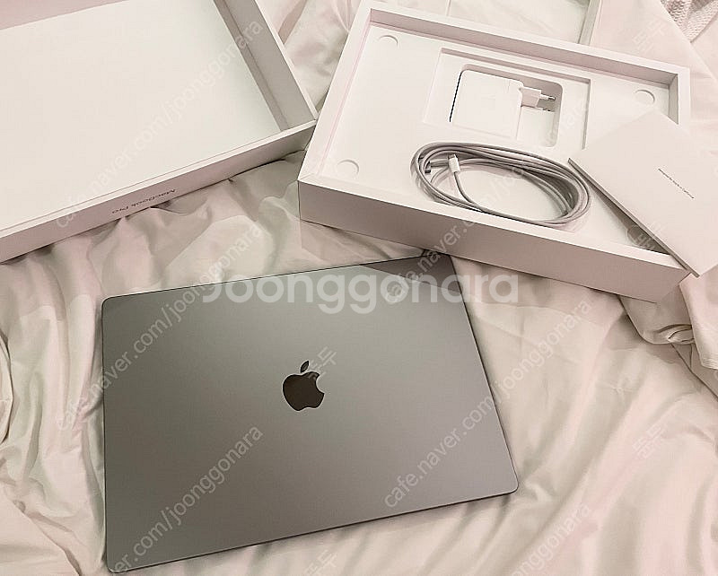 맥북프로 16인치 M2 1TB 고급형 스그색상--0