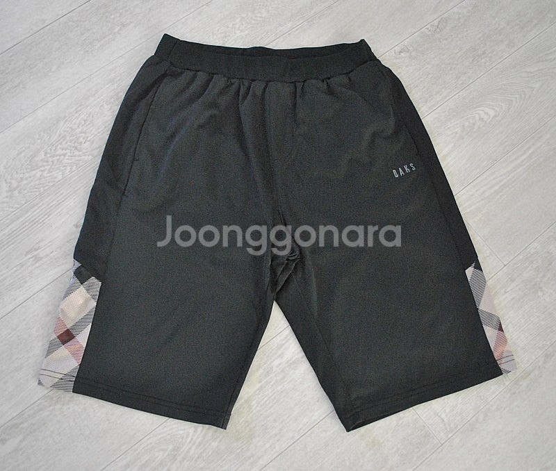 닥스165, 블랙야크165, 네파165사이즈 반바지3개, 반팔티1개--0