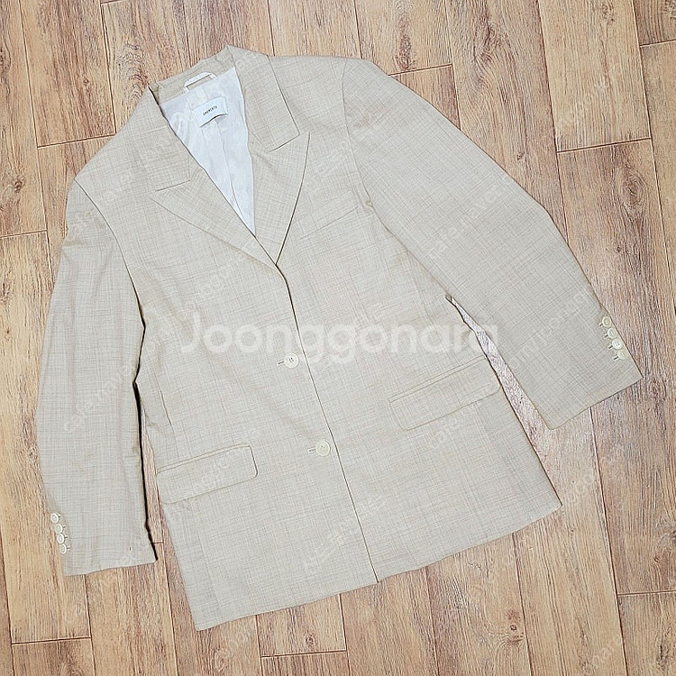 아모멘토 자켓,블러썸에이치컴퍼니 V넥니트탑,비뮤즈 베뉴...--1