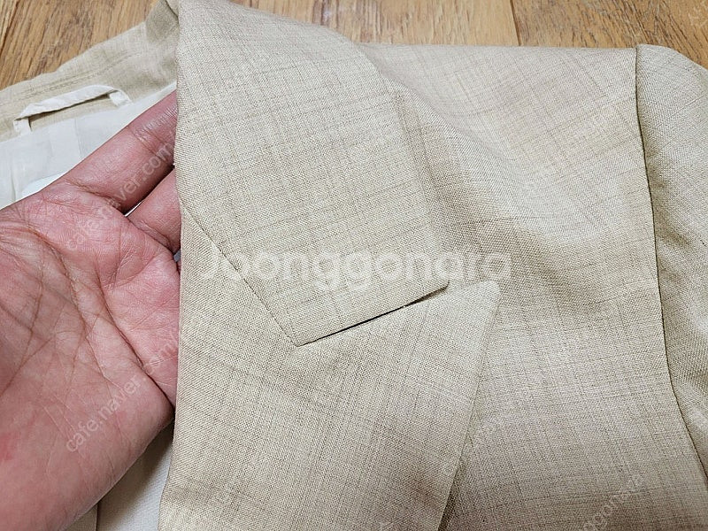 아모멘토 자켓,블러썸에이치컴퍼니 V넥니트탑,비뮤즈 베뉴...--3