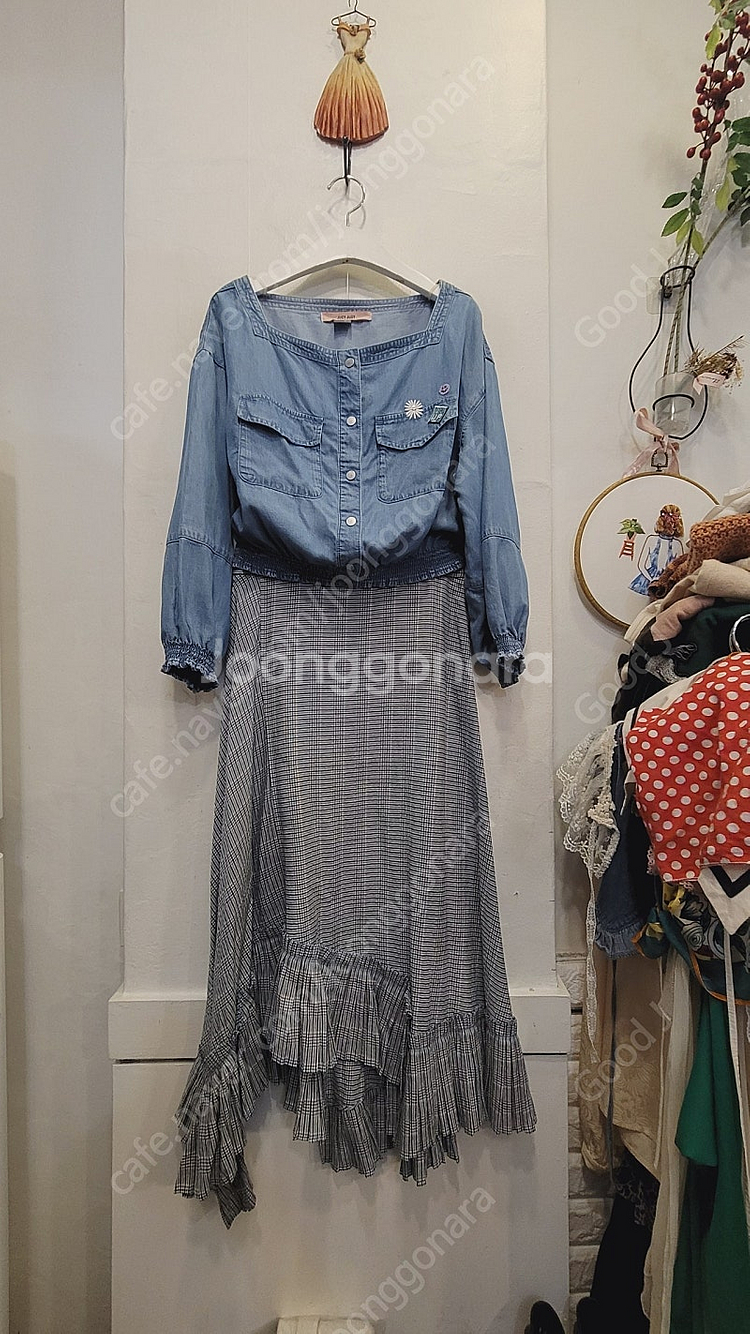 쥬시쥬디 스퀘어 벌룬 블라우스 자켓. 시스템 체크프릴 ...--0