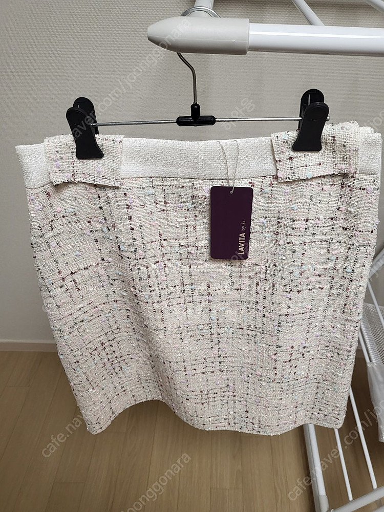 (새상품) 한섬 라비타 누보잇 솜사탕 마쥬 사계절 트위드 스커트 M 27-28추천 이미지