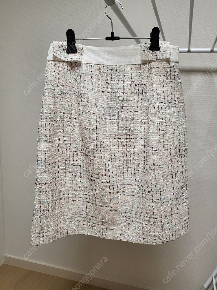 (새상품) 한섬 라비타 누보잇 솜사탕 마쥬 사계절 트위드 스커트 M 27-28추천 이미지