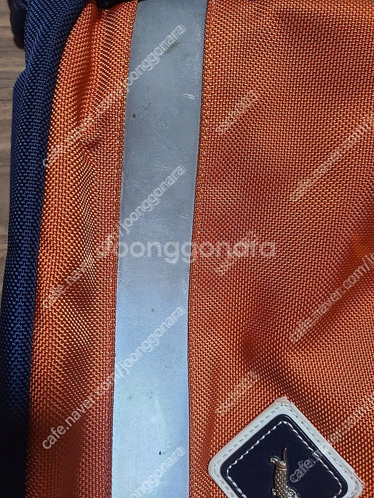 닥스 책가방+보조가방 택포 15000원--4