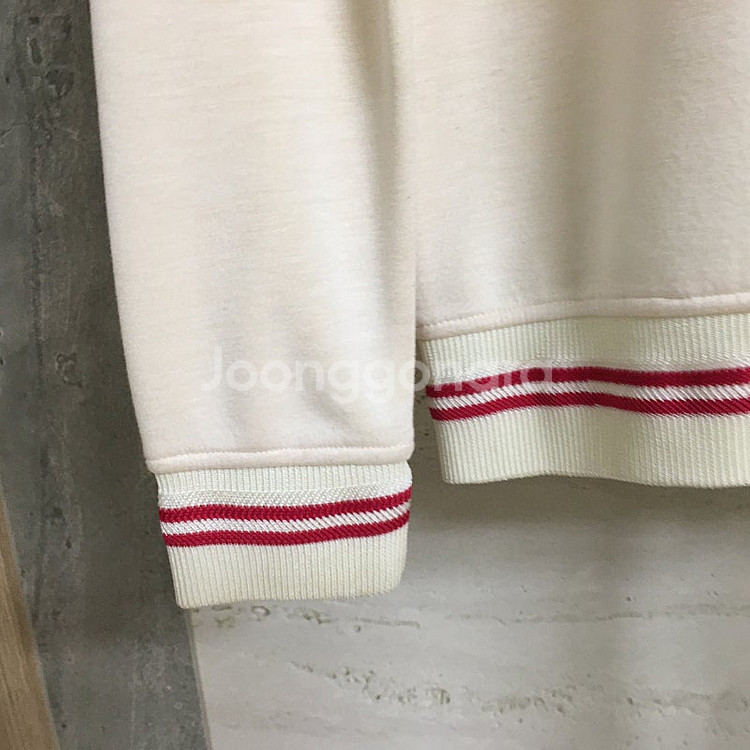 Maje 마쥬 자수 스웻 맨투맨 티셔츠 55--3