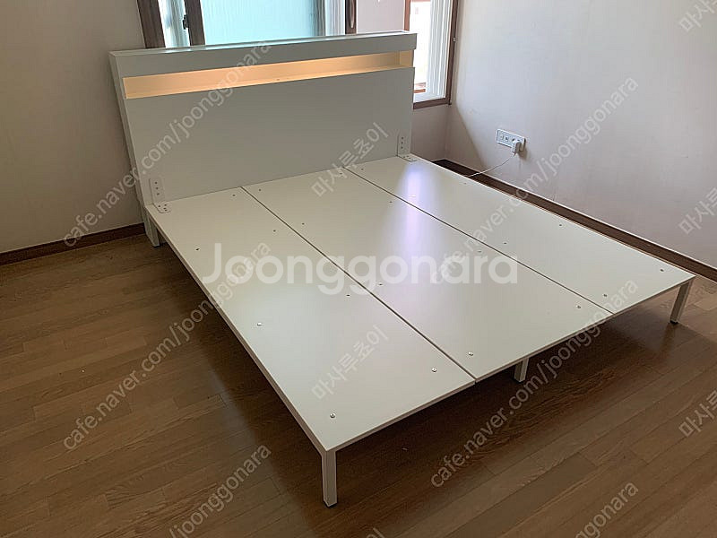 LED조명&USB 2구충전 화이트 침대 프레임 라지킹사...--0