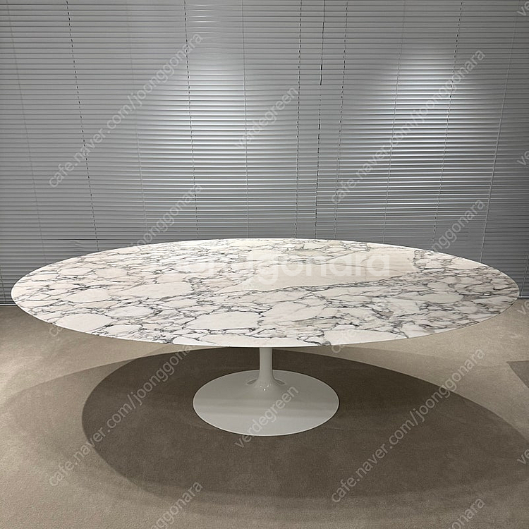 Knoll 사리넨 2400 다이닝 테이블 아라베스카토--0