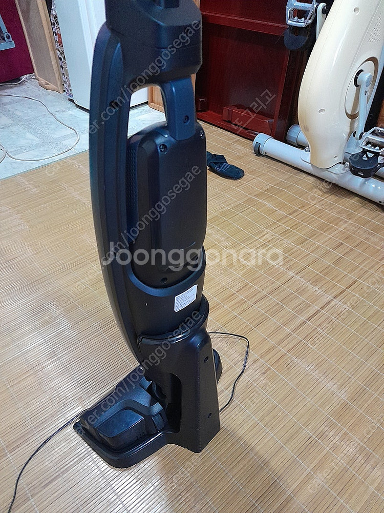 일렉트로룩스 무선청소기 Well Q6 부품 30000원--4