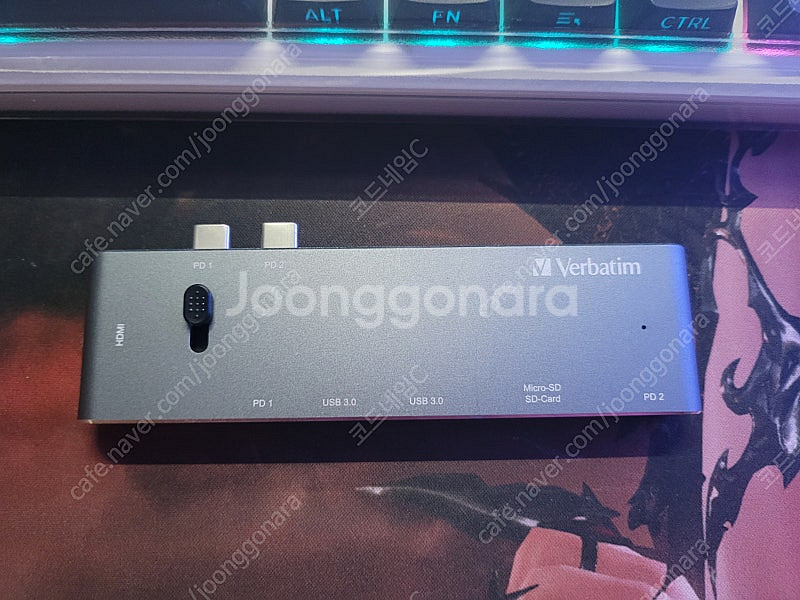 버바팀 듀얼 7in1 C타입 리트렉터블 허브 판매합니다...--0