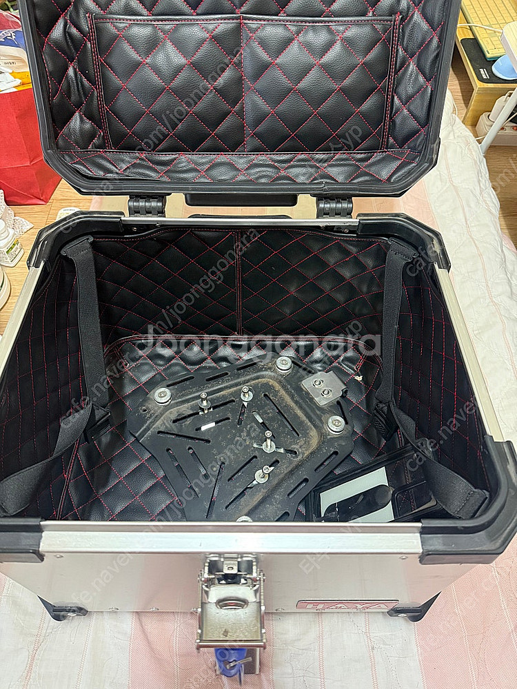 하야 알루미늄 탑박스55L 싸게 팝니다.(바로11만원)--1
