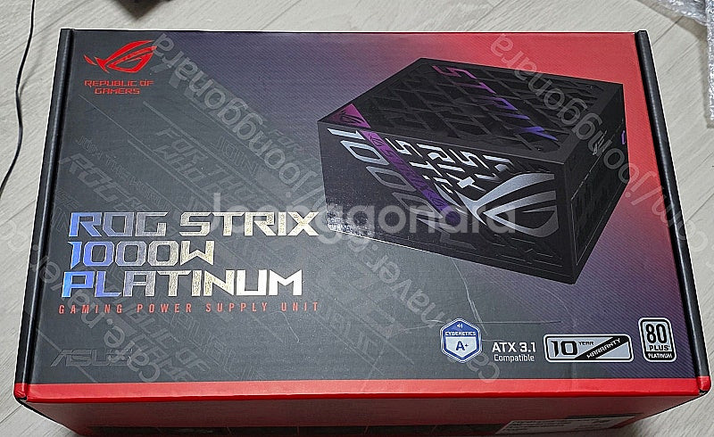 ASUS ROG STRIX 1000W Platinum ...--0