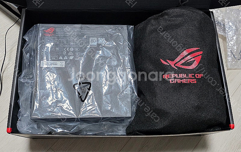 ASUS ROG STRIX 1000W Platinum ...--1