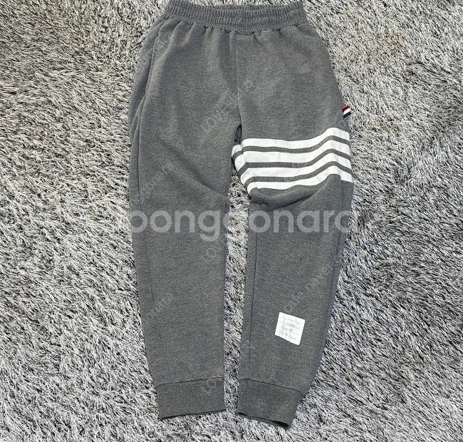톰브라운 트레이닝 조거팬츠 조거바지 26~31인치--0